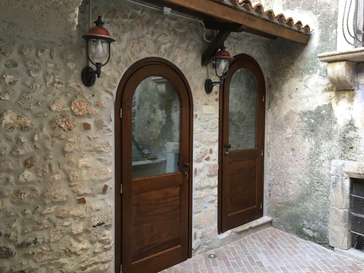 Aurora Medieval House Sermoneta Extérieur photo