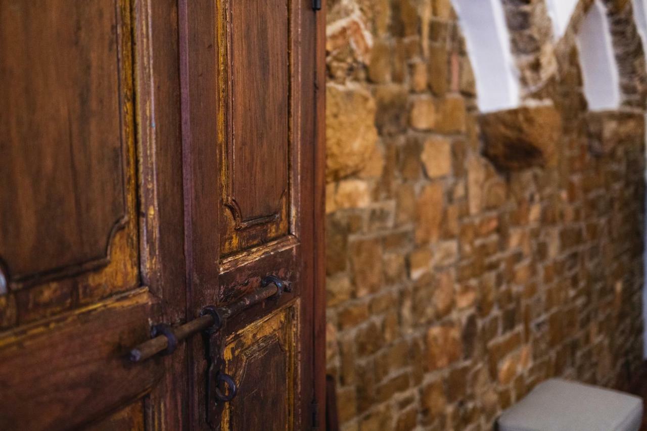 Aurora Medieval House Sermoneta Extérieur photo