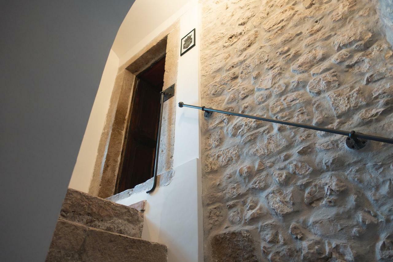 Aurora Medieval House Sermoneta Extérieur photo