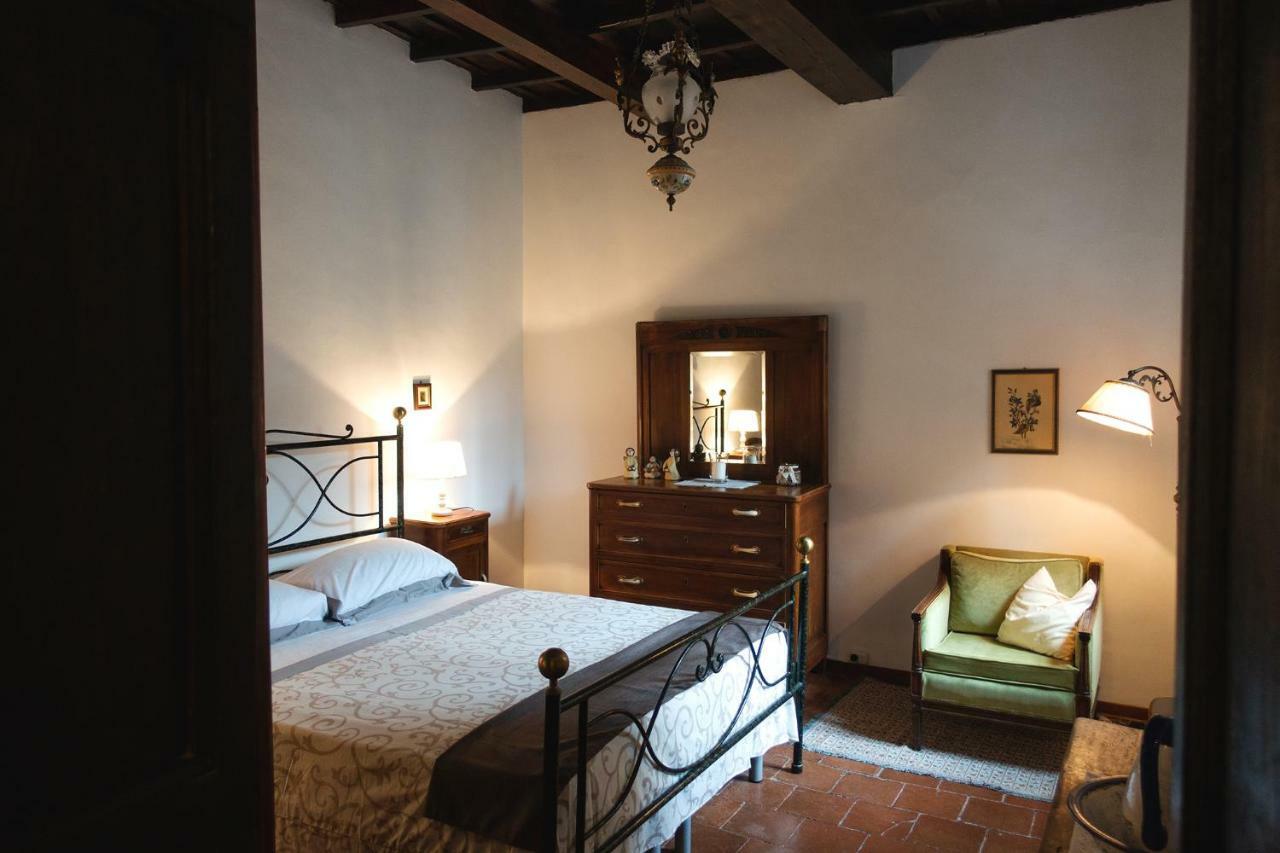 Aurora Medieval House Sermoneta Extérieur photo