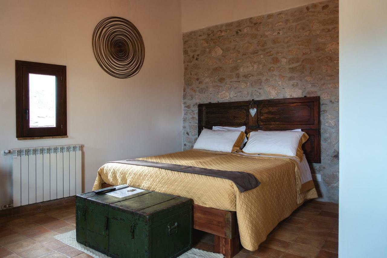 Aurora Medieval House Sermoneta Extérieur photo